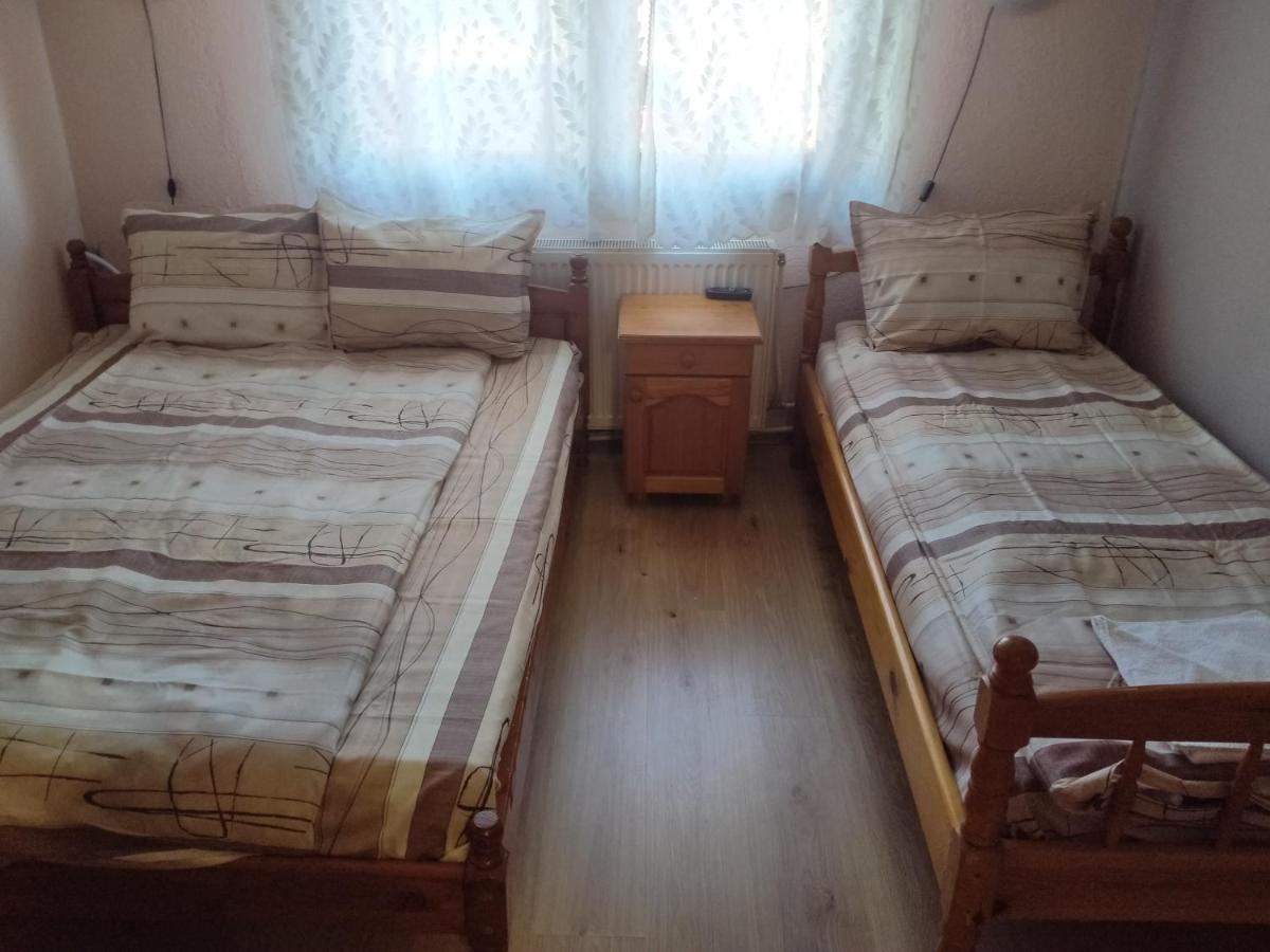 Стаи За Гости Дора Копривштица Номер фото
